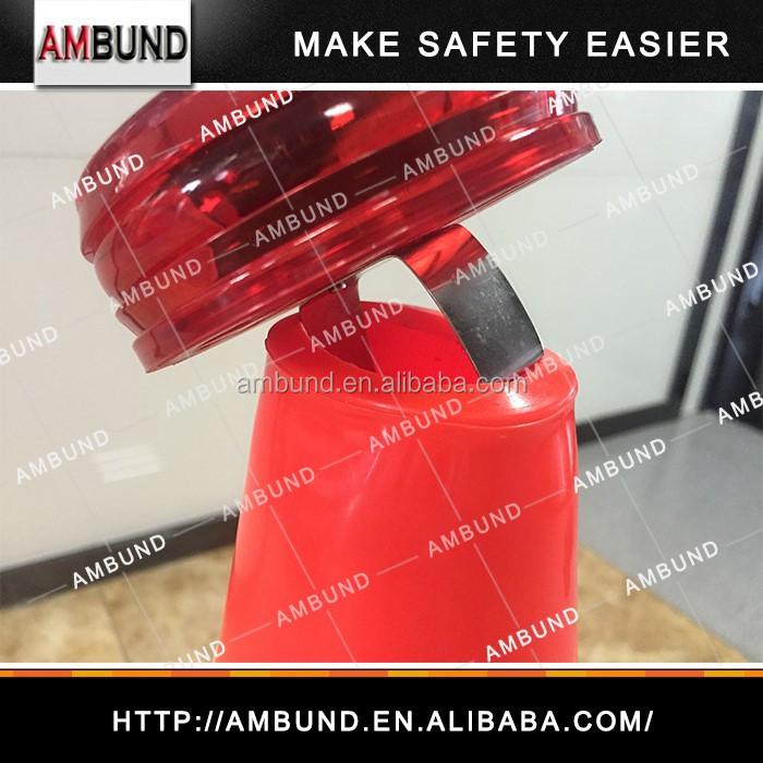 Traffic cone top warning light.jpg