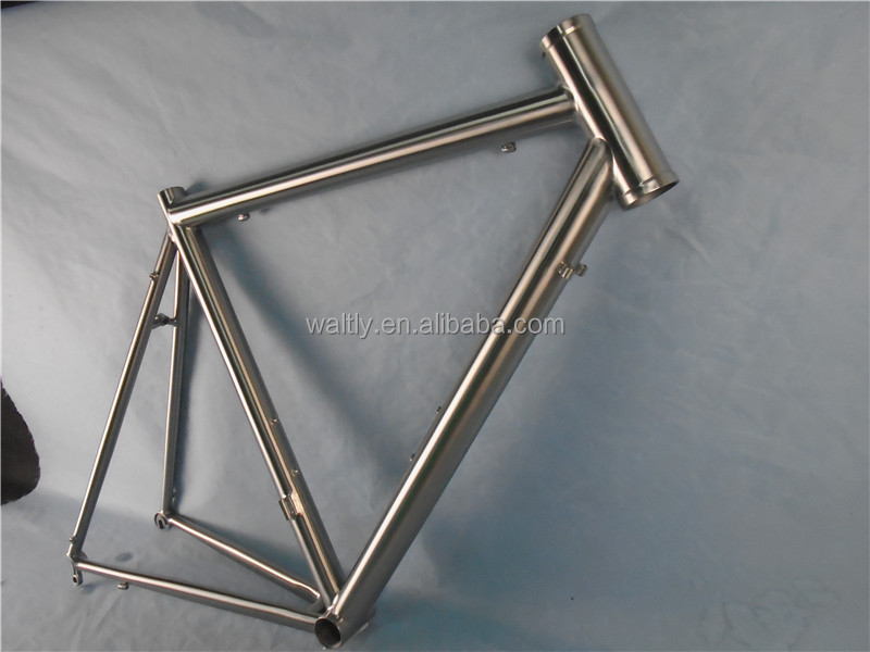 JR-00170550M (1)