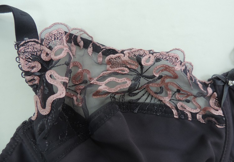ホット画像女性セクシーな刺繍ブラジャー下着ブラジャーセクシーランジェリープラスサイズデザイン熱い販売卸売仕入れ・メーカー・工場