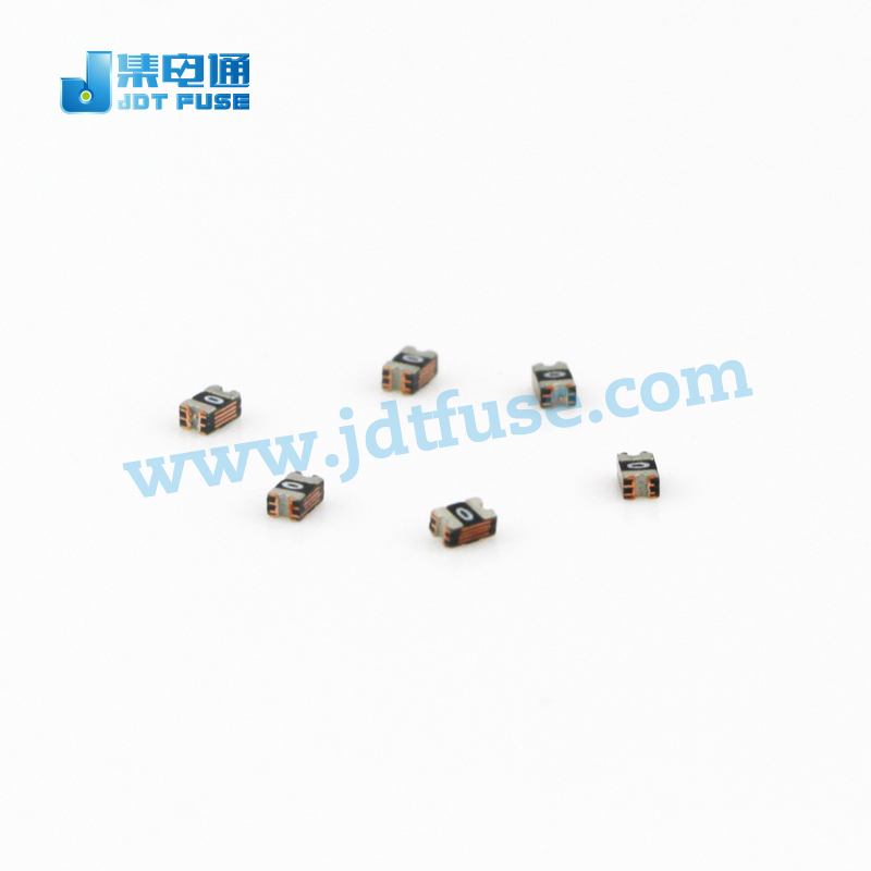 海&土地SMD0805-110ヒューズ1.1a 0805表面実装ptcデバイスsmdリセッタブルヒューズ仕入れ・メーカー・工場