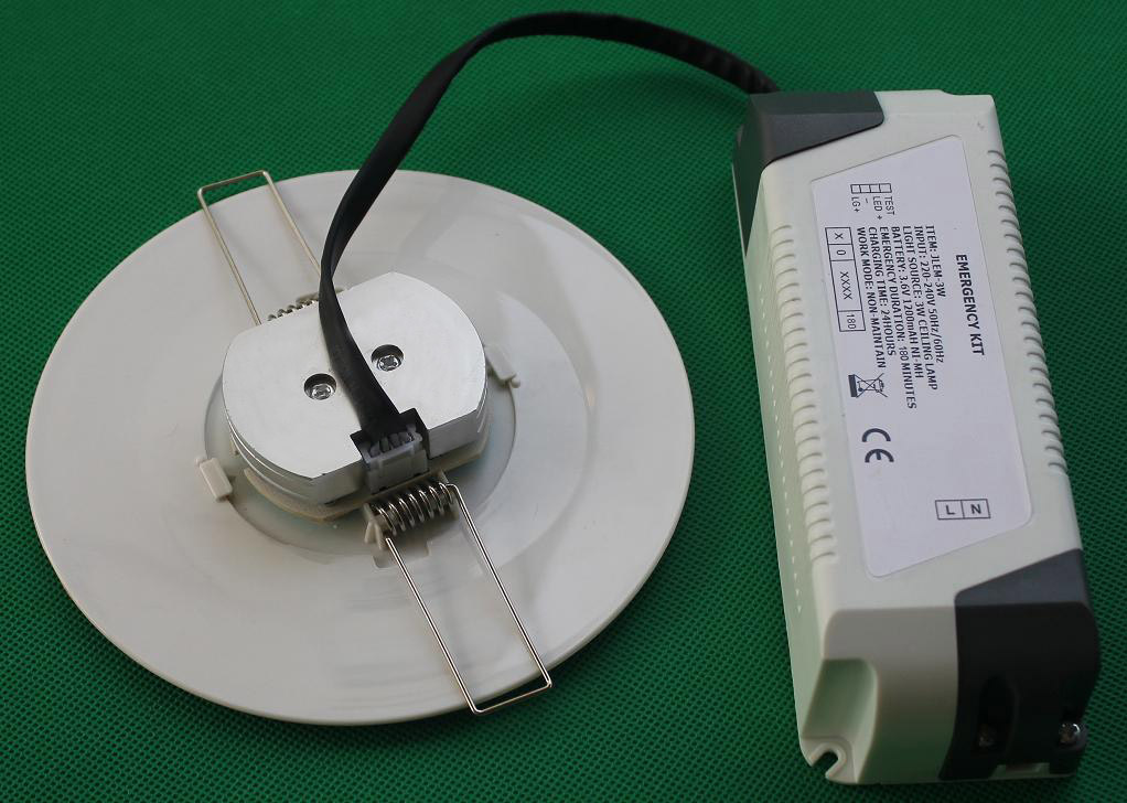 led非常3w240lm2ダウンライトベゼル仕入れ・メーカー・工場
