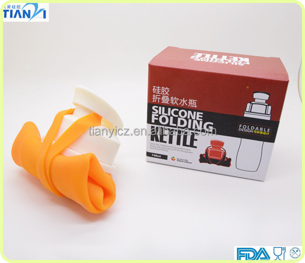 新製品非- 毒性fda/lfgb標準屋外スポーツボトル折りたたみ式シリコンの水のボトル仕入れ・メーカー・工場