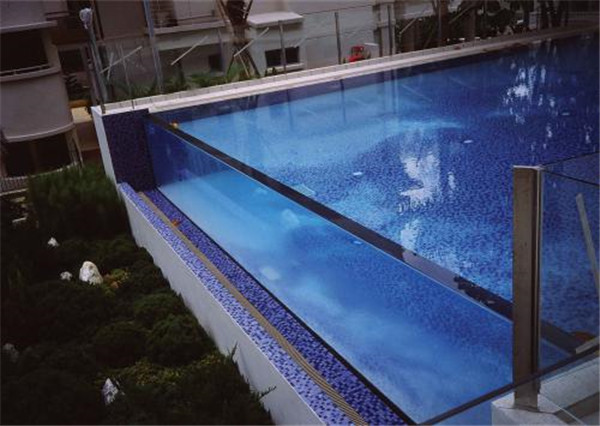 acrylic panels for swimming pool.JPG