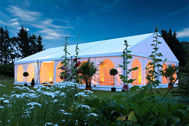 デラックスポータブルコーン形の塔のテント屋外4x4のウェディングパーティーのための仕入れ・メーカー・工場