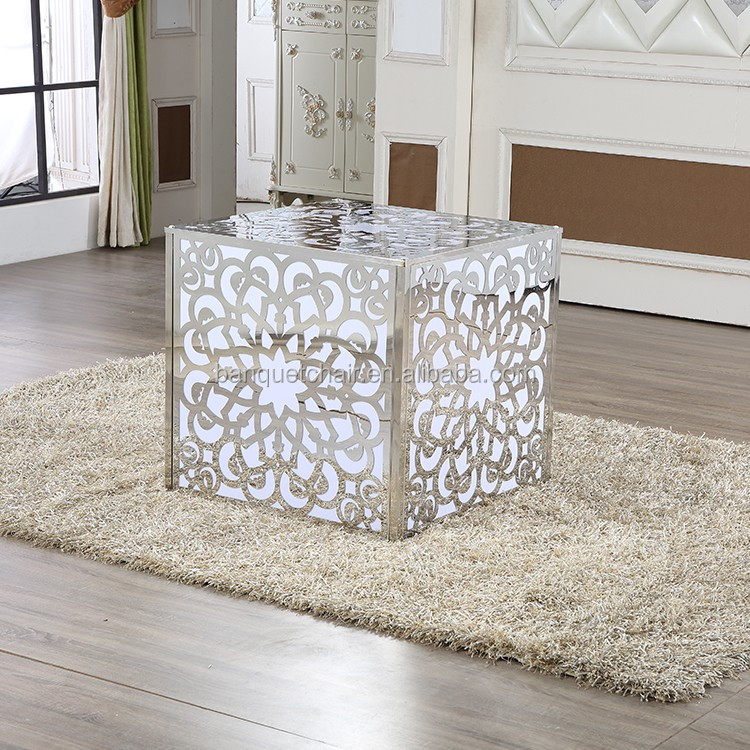 1 glass removable table.jpg