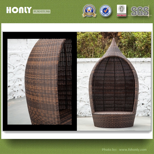 Outdoor furniture rattan lounge bed metal frame PE rattan lounge bed