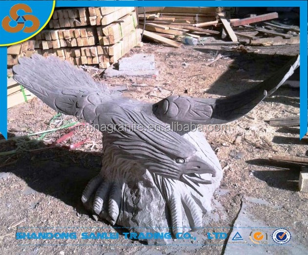 eagle statue