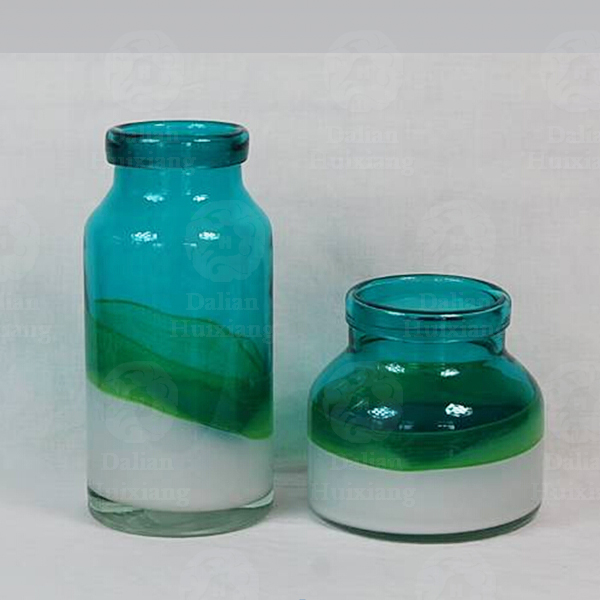 アートや工芸品の元に設計された家の装飾のための色のガラスびん問屋・仕入れ・卸・卸売り
