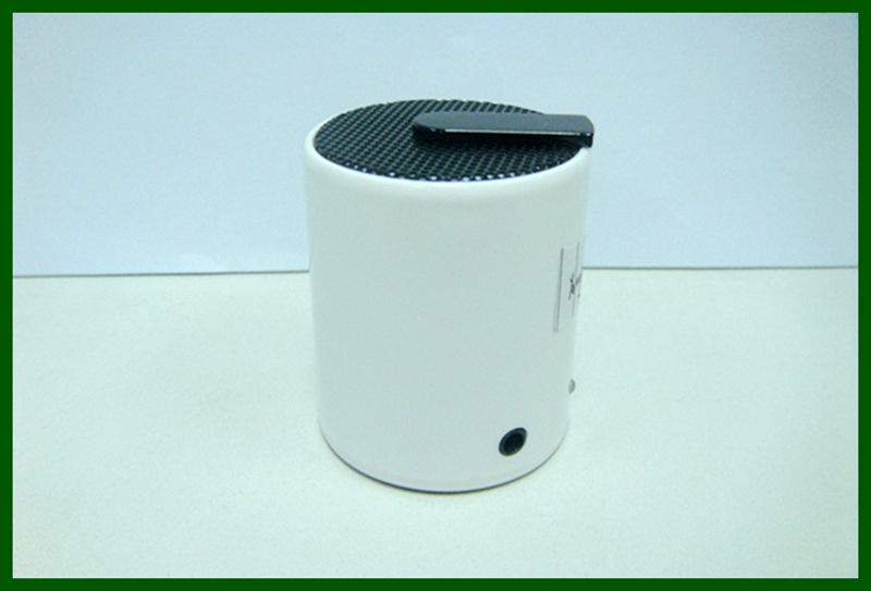 Active Subwoofers Portable Mini Bluetooth Speaker Salt and Pepper Shaker Style