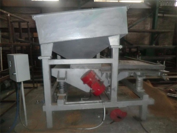 Medium vibratory magnetic iron separator 1A.jpg