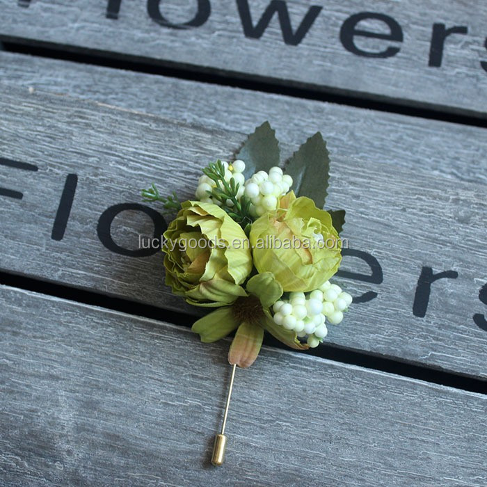 LBF025-brooch (2).jpg