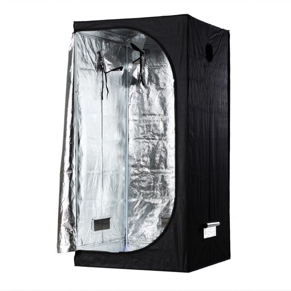 grow tent.jpg