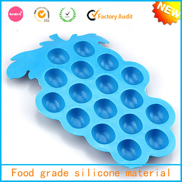with custom color mold cake decorating,cake decoration