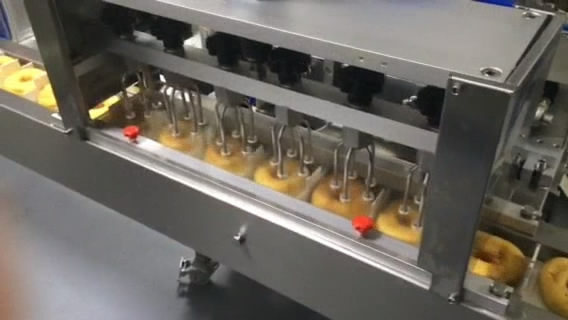Automated Cup Cake and Donut Cream/Jam Injecting Machine