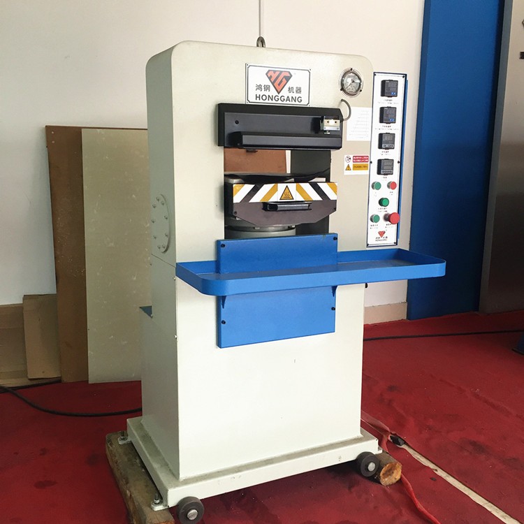 leather embossing machine_.jpg