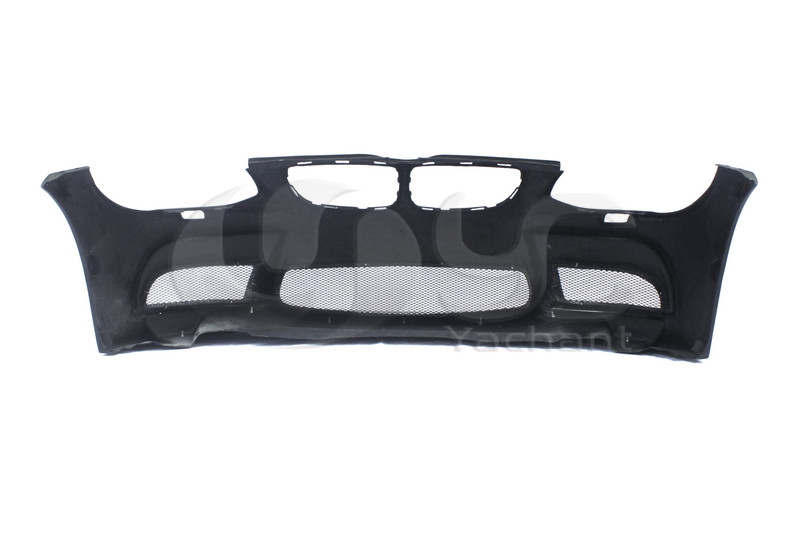 2009-2011 BMW  E92 E93 LCI Vorsteiner Style Front Bumper with Lip FRP (6).JPG