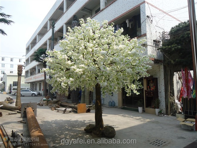 安い装飾的な美しい桜の木人工的な白い結婚式の装飾のための卸売仕入れ・メーカー・工場