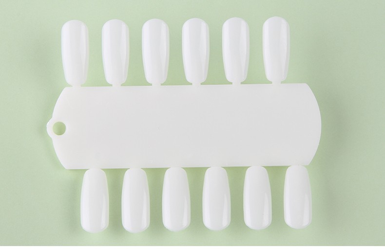 12のヒントプラスチック練習ネイルポリッシュカラーチャート、 ネイルカラー表示卸売 問屋・仕入れ・卸・卸売り