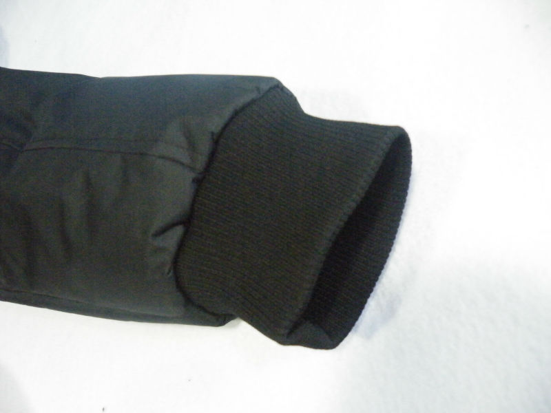安い黒ポリエステル100％男性パディングジャケット仕入れ・メーカー・工場