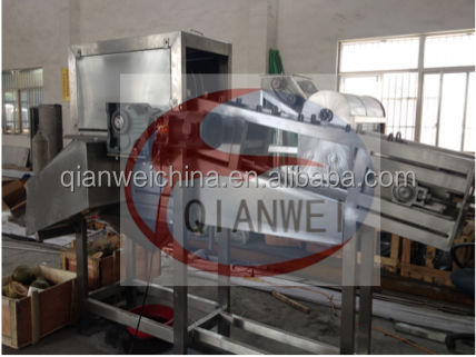 Tender coconut water extraction machine