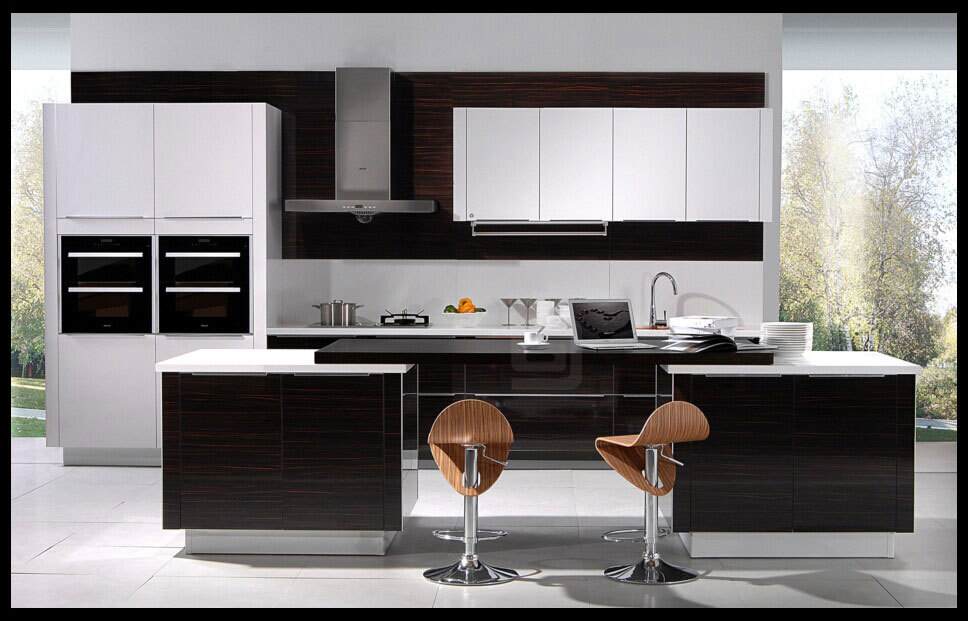 mobile bagno design ovale base e colonne tutto sospeso finitura ...