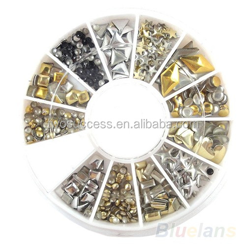Rivet Nail Tips (2)