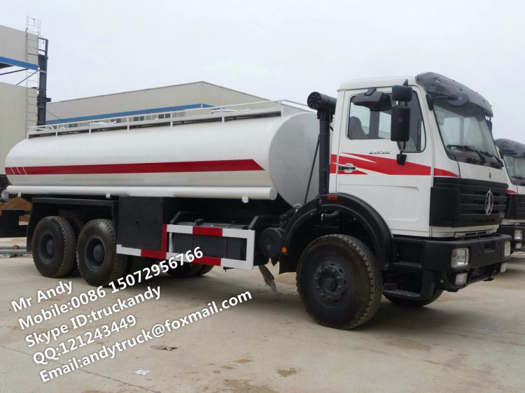 water sprinkler truck (8).JPG