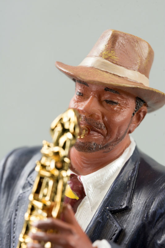 ジャズの彫像saxphonistpolyresinの置物仕入れ・メーカー・工場