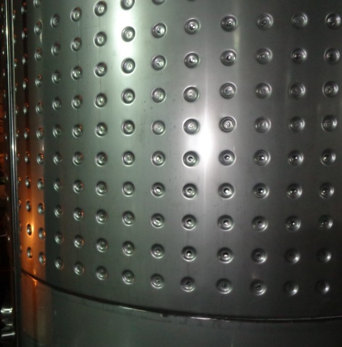 large capacity ss conical dry red wine fermentation tank with dimple jacket