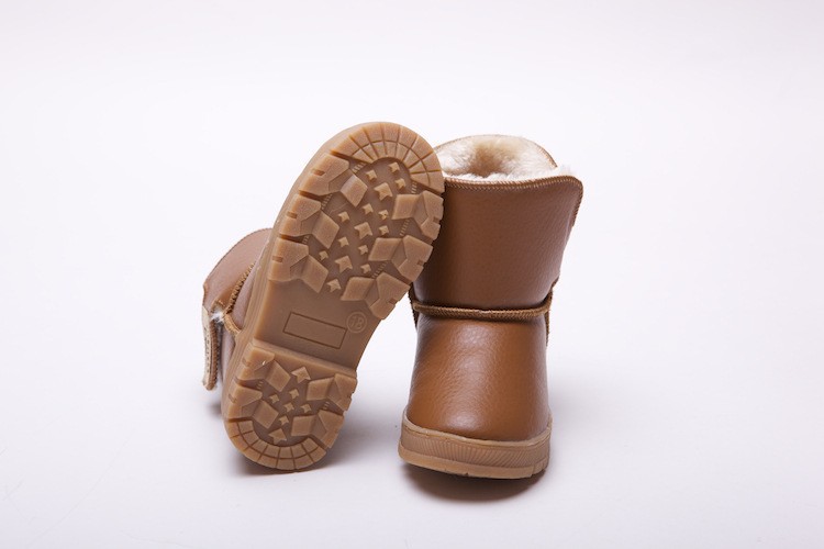 709800439_1257660472