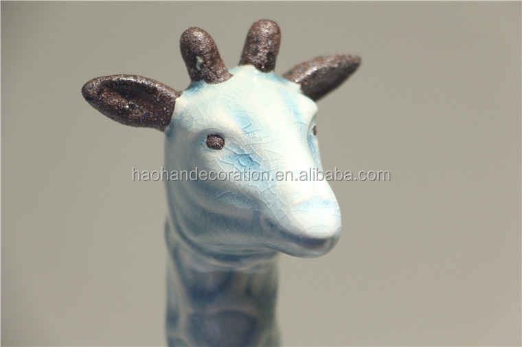 decorative home ornaments beautiful handicraft ceramic graffe