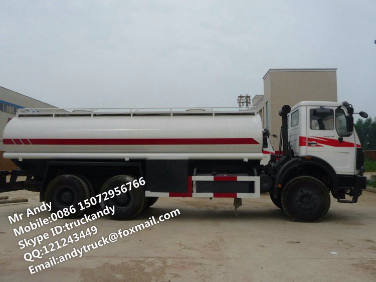 water sprinkler truck (9).JPG