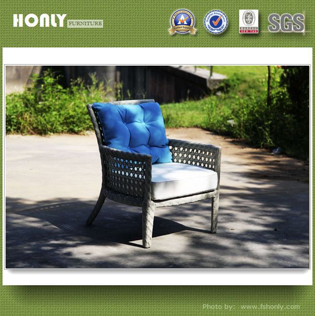 Balcony furniture set rattan garden sofa 4pcs leisure rattan garden sofa set