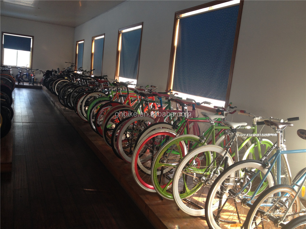 fixie bike corner.JPG
