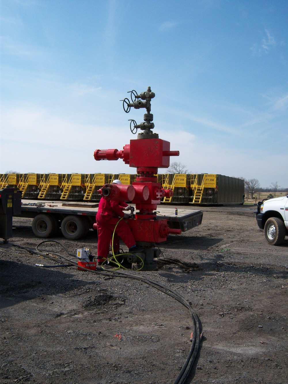 石油掘削やproductingシステム6aゲートバルブapi坑口アセンブリ仕入れ・メーカー・工場