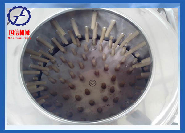 2014 Hot Sell in the United Kingdom Factory Price of Chicken Feet Peeling Machine