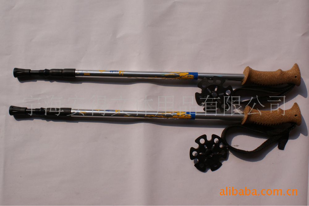 アンドラプラアウトドアスポーツ用品37075アルミトレッキングポールスキーポール杖を観光問屋・仕入れ・卸・卸売り
