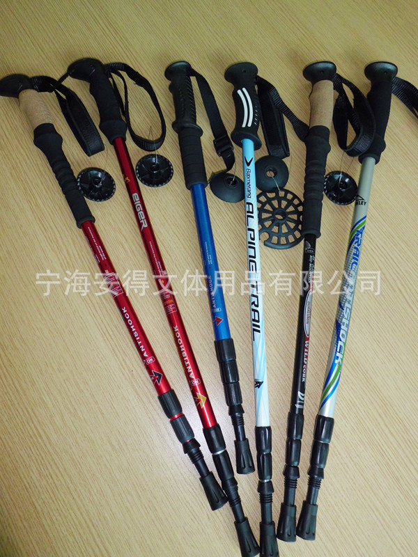 の供給3コルクeva迷彩ハイキングトレッキングポールハンドルアルミ杖7075工場卸売問屋・仕入れ・卸・卸売り