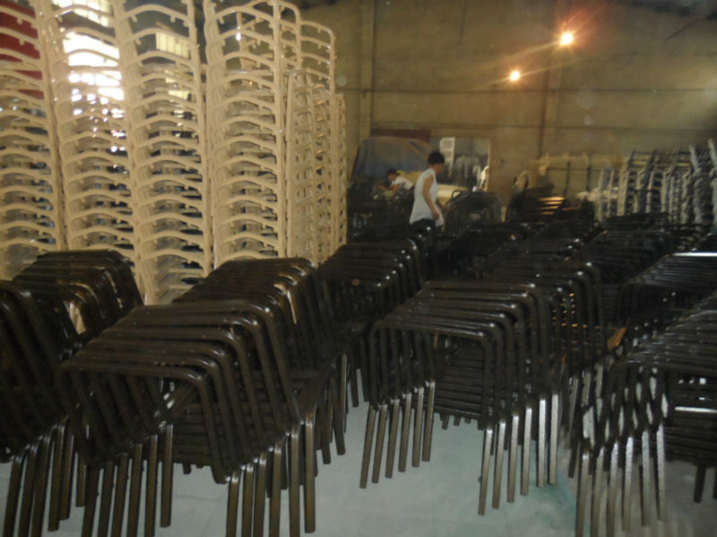 中国の工場価格スタッカブル教会の椅子問屋・仕入れ・卸・卸売り
