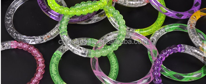 プレミアム多色ブレスレットをled点滅ledブレスレットブレスレット運動活性赤外線ミニカメラ問屋・仕入れ・卸・卸売り
