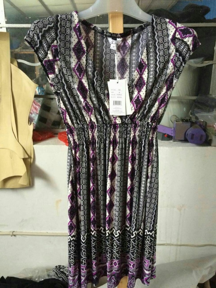 新しいデザイン2015stocklots女性のためのカジュアルなドレス仕入れ・メーカー・工場