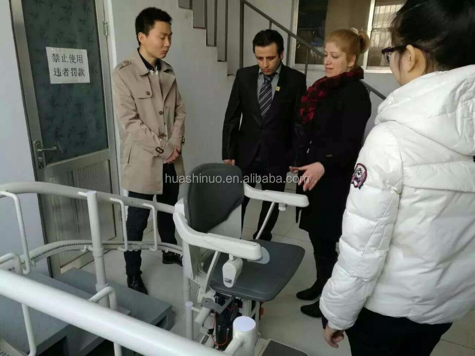 リモート制御利用可能階段椅子昇降テーブル用障害者仕入れ・メーカー・工場