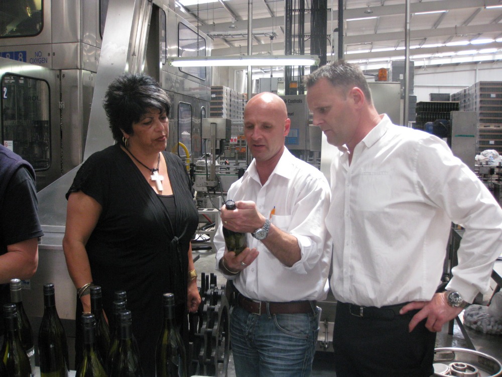 アンティーク750ミリリットル緑のワイングラスのボトル仕入れ・メーカー・工場