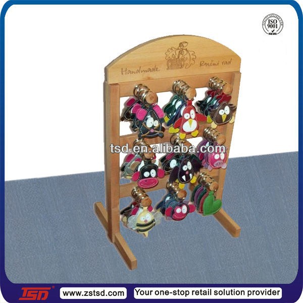 TSDW920 Custom promotion countertop wooden keychain display rack