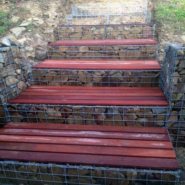 JardÃn, decorado con piedra valla galvanizado recubierto de pvc ...
