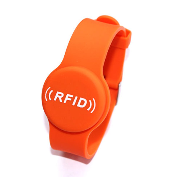Read only F08 top recommend kids lollipop debossed silicon wristband for gym