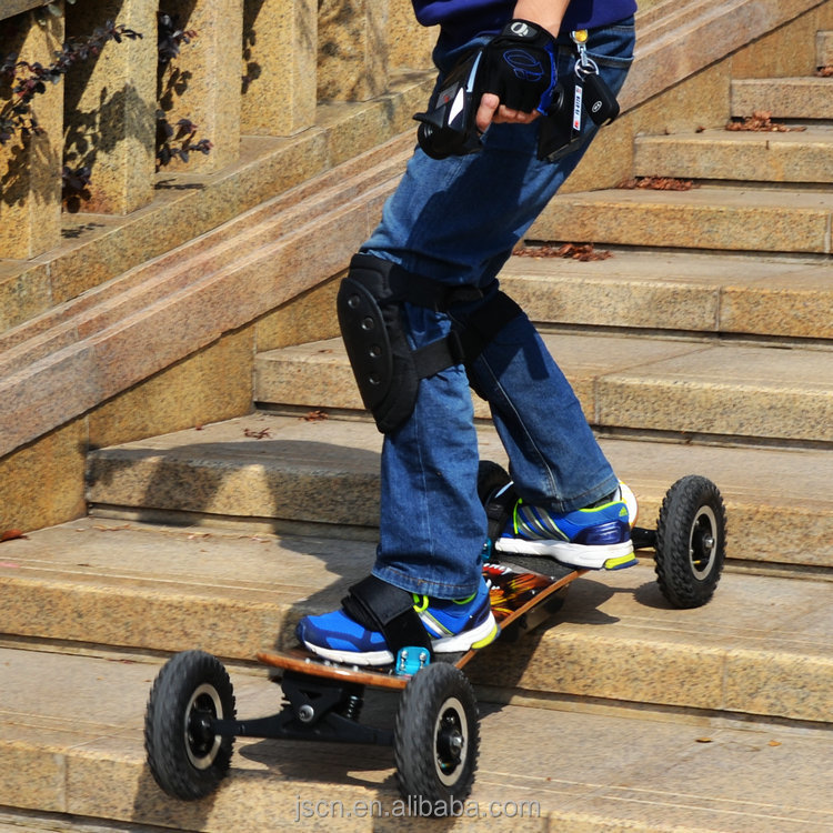 新しい電動スケートボード電動skaerboards2700w販売のための問屋・仕入れ・卸・卸売り