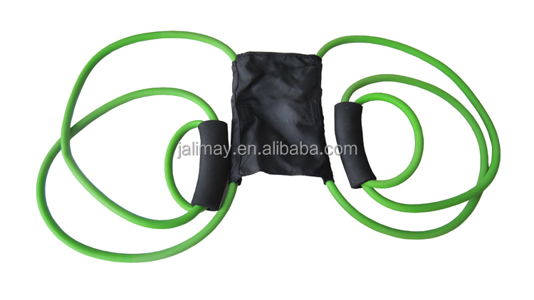 green snow ball luncher.jpg