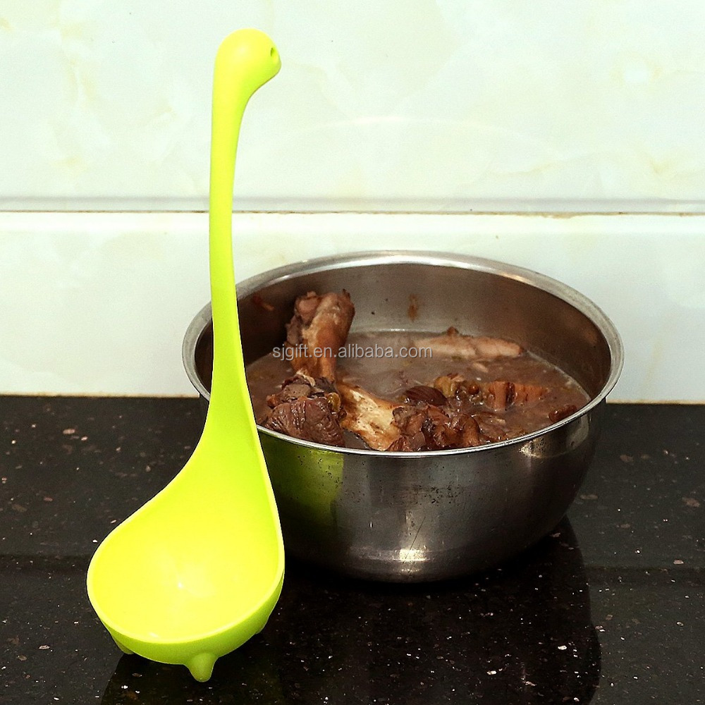 colorful beautiful and durable plastic pp soup ladle