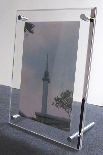 High quality clear acrylic custom picture frame